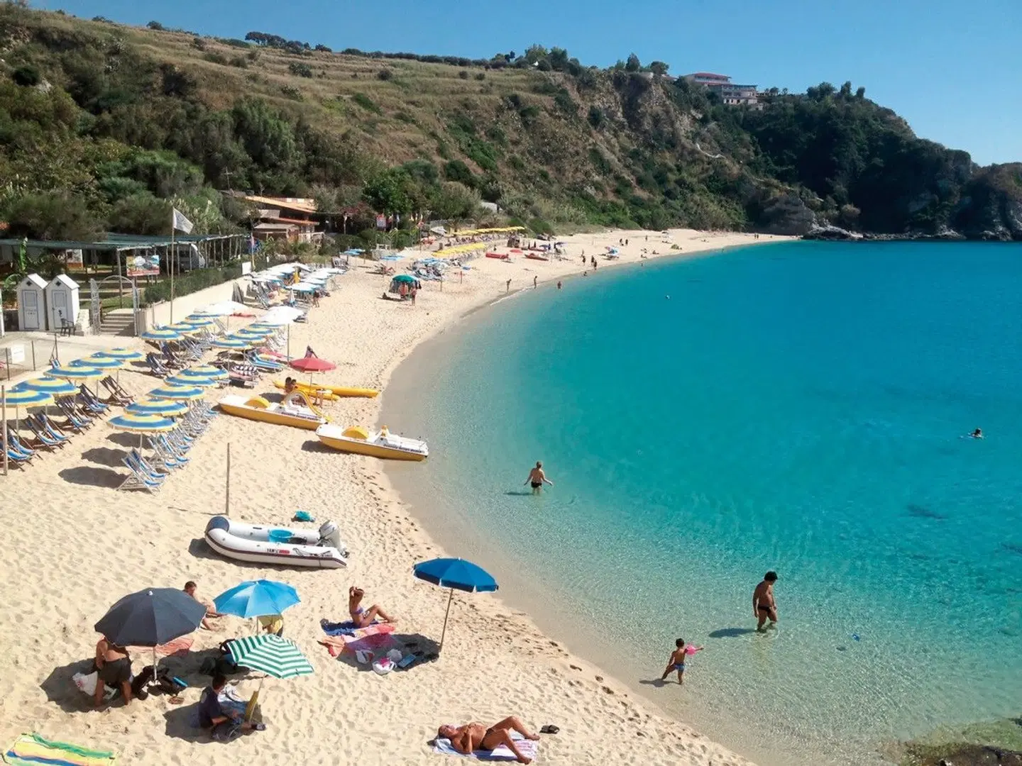 Villaggio Quattro Scogli Strand