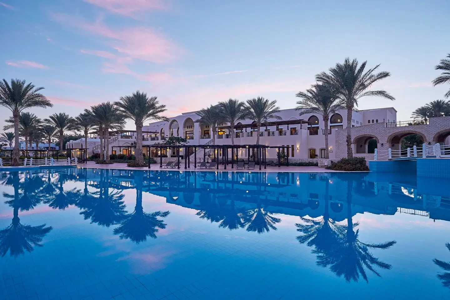 JAZ Belvedere OUTDOOR_POOL