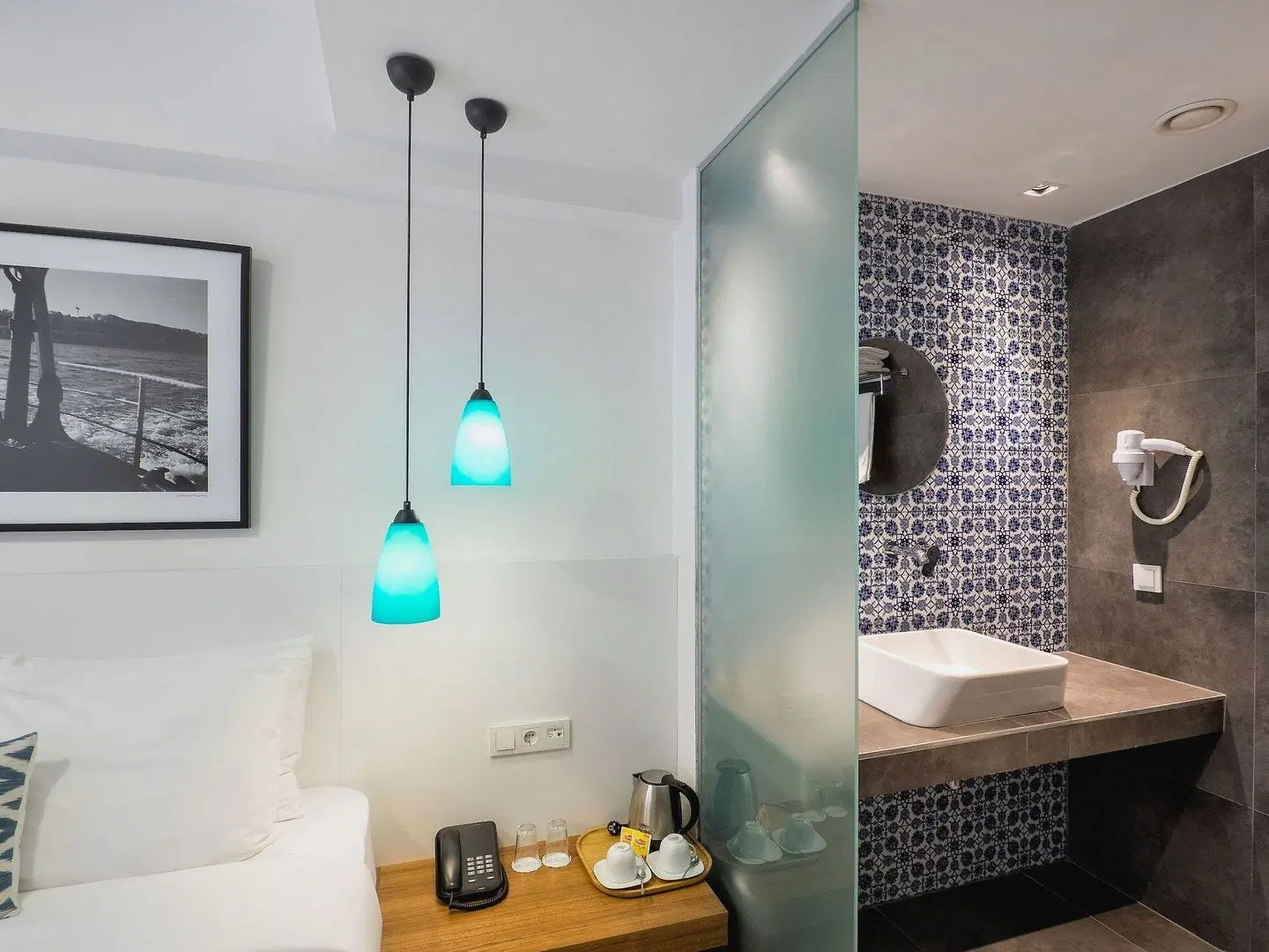Alilass Hotel Badezimmer