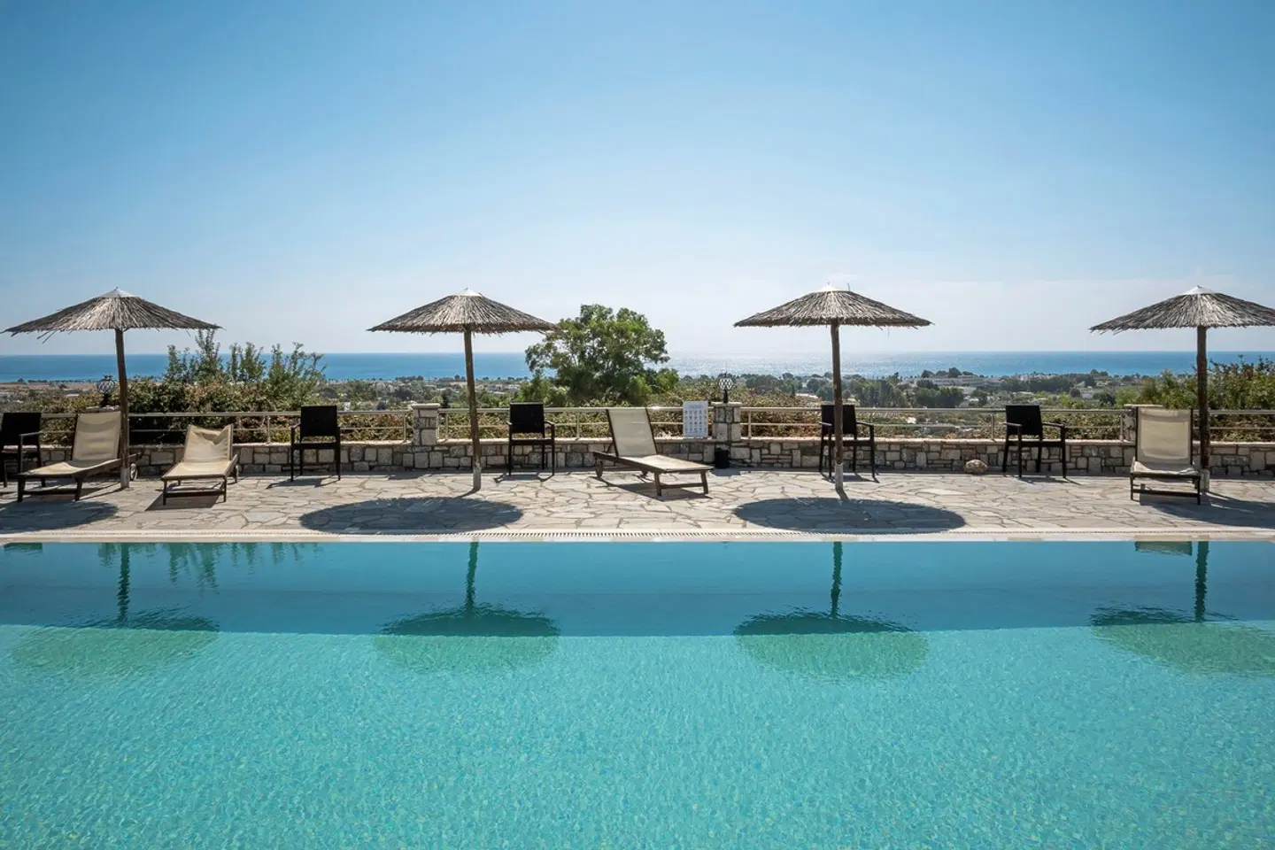 Gardenia OUTDOOR_POOL