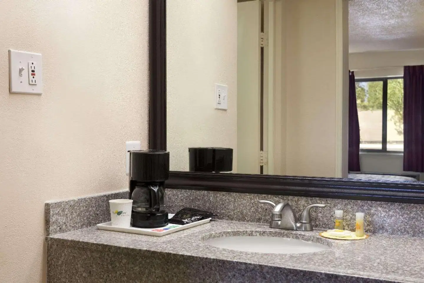 Days Inn by Wyndham Santa Fe New Mexico ROOM_EXAMPLE