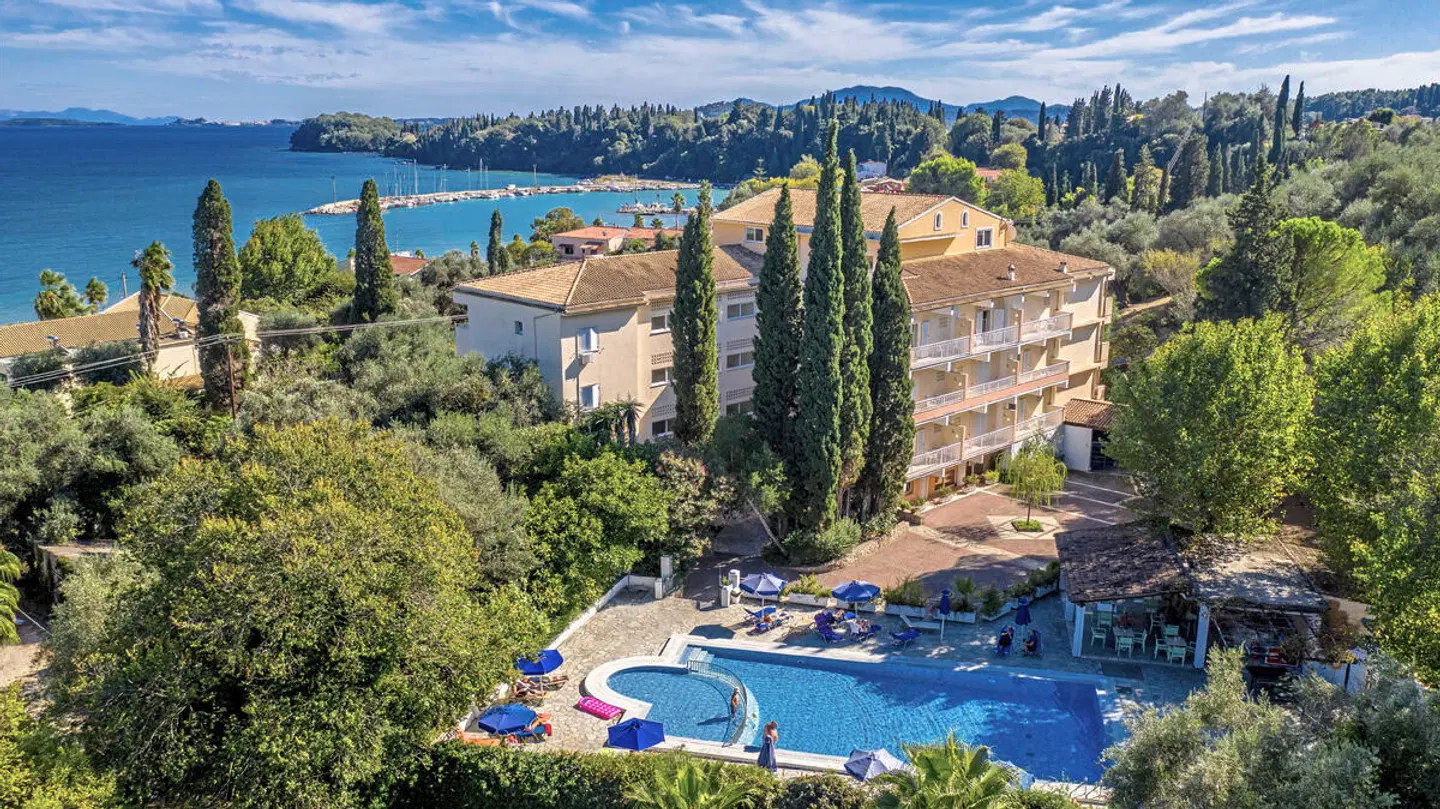 Ipsos Beach Hotel EXTERIOR