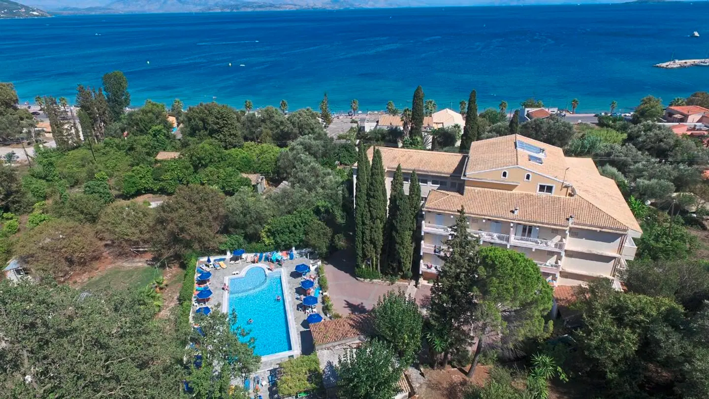 Ipsos Beach Hotel EXTERIOR
