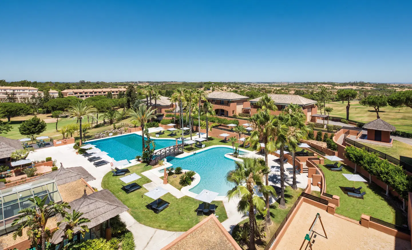 DoubleTree by Hilton Islantilla Beach Golf Resort OUTDOOR_POOL