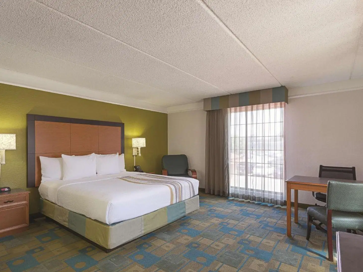 La Quinta Inn San Diego Chula Vista ROOM_EXAMPLE
