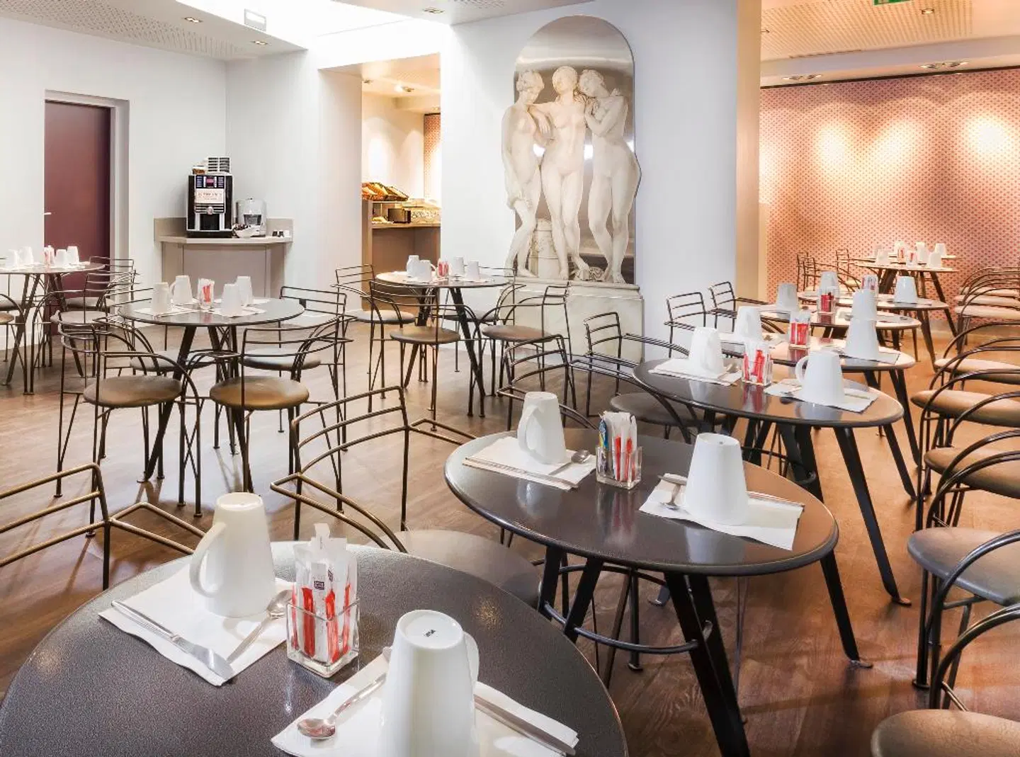 Libertel Canal St Martin Restaurant