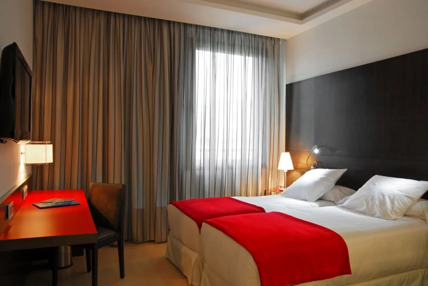 Grupotel Gran Via 678 ROOM_EXAMPLE