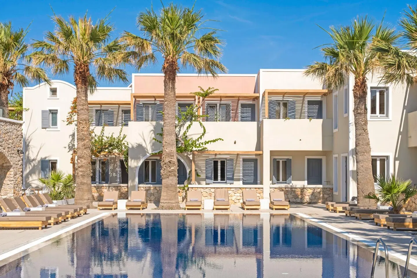 Rosebay Hotel EXTERIOR