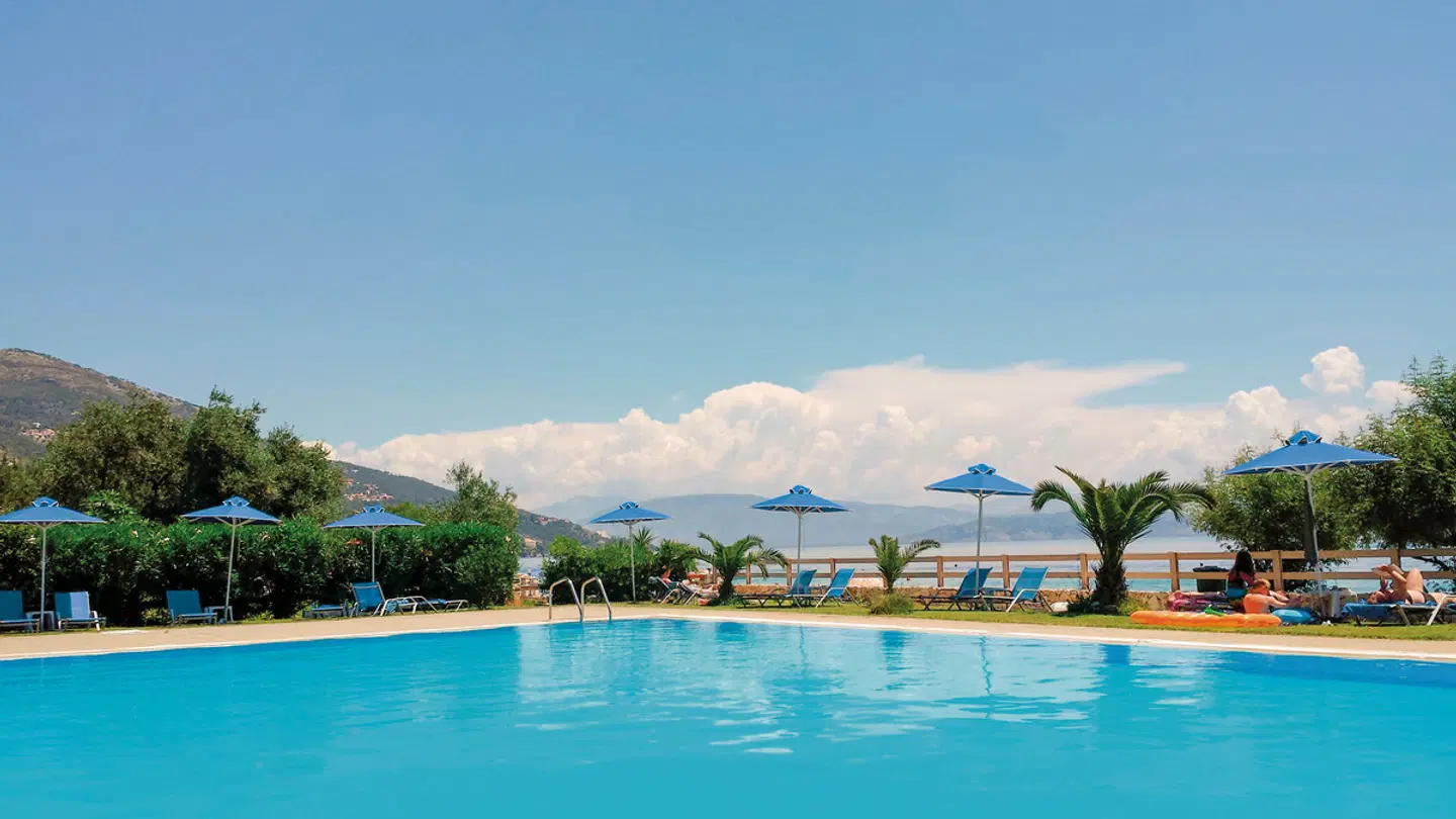 La Riviera Barbati Seaside Luxurious Apartments & Villas OUTDOOR_POOL