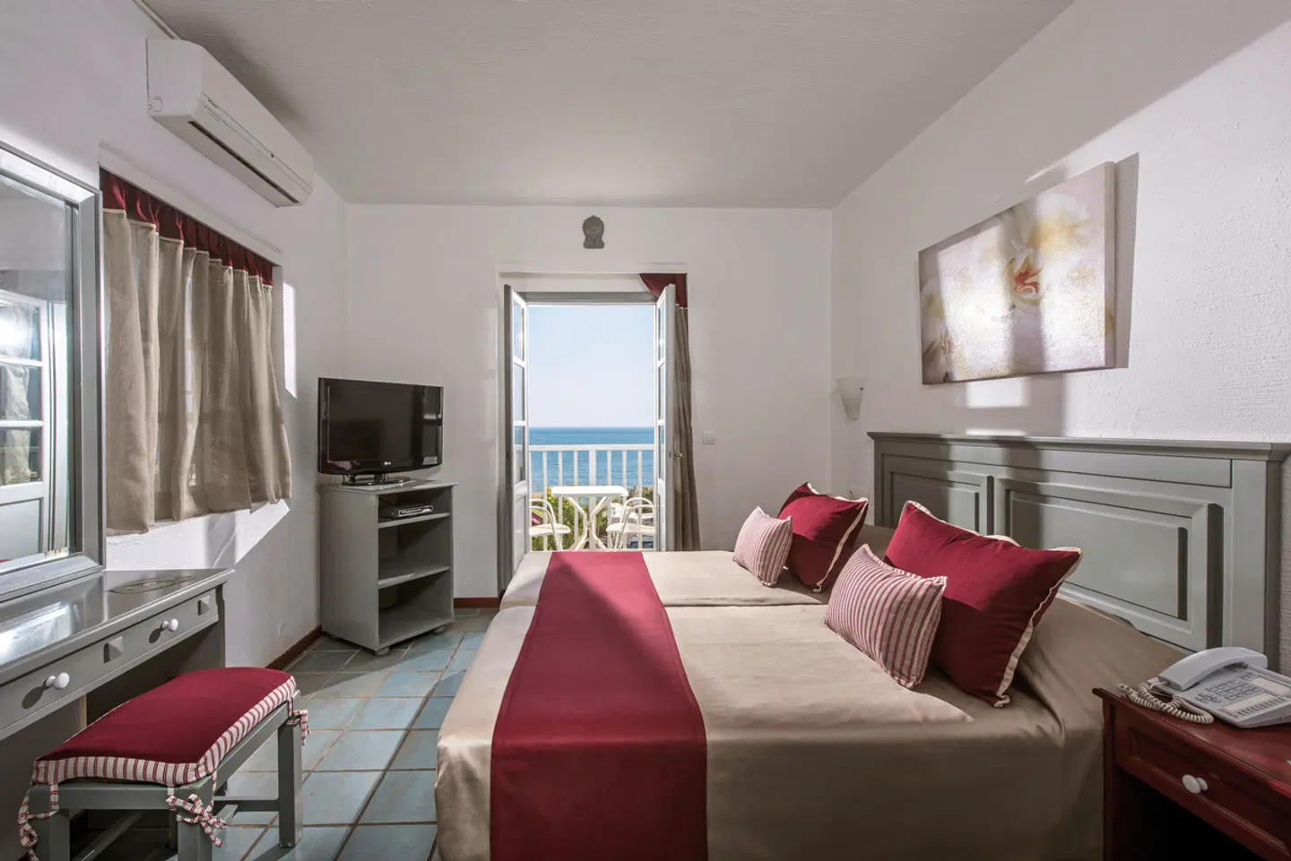 Silva Beach ROOM_EXAMPLE