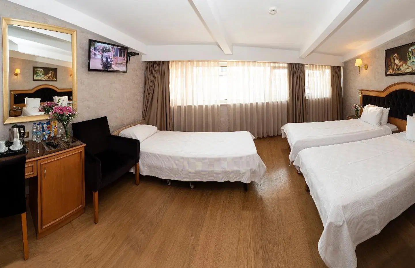 Aprilis Hotel ROOM_EXAMPLE