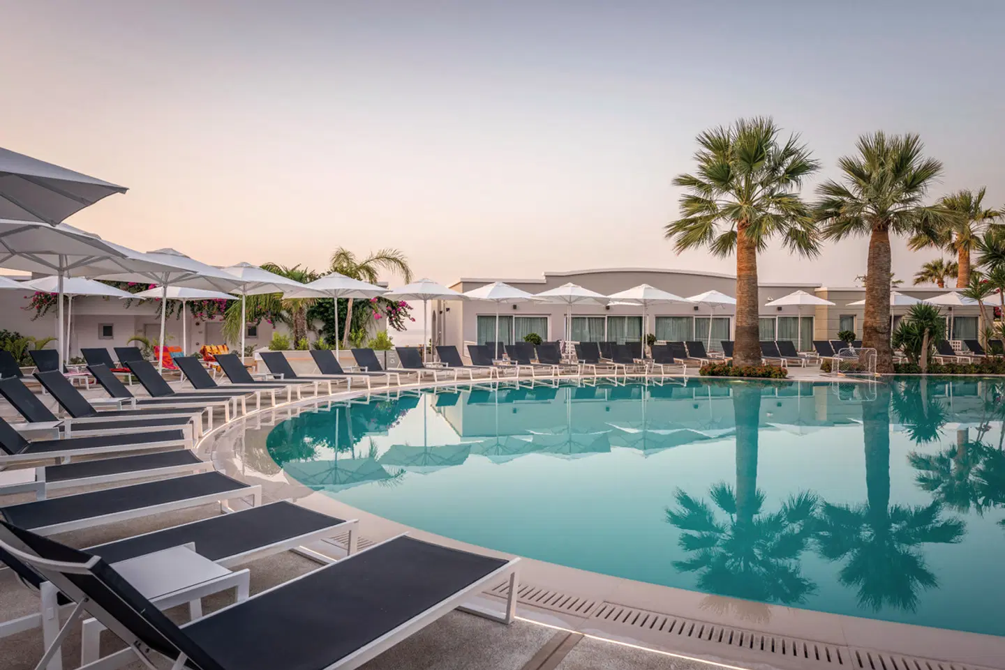 Mitsis Rodos Village OUTDOOR_POOL
