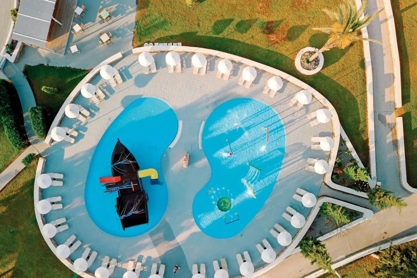 Kiotari Miraluna OUTDOOR_POOL