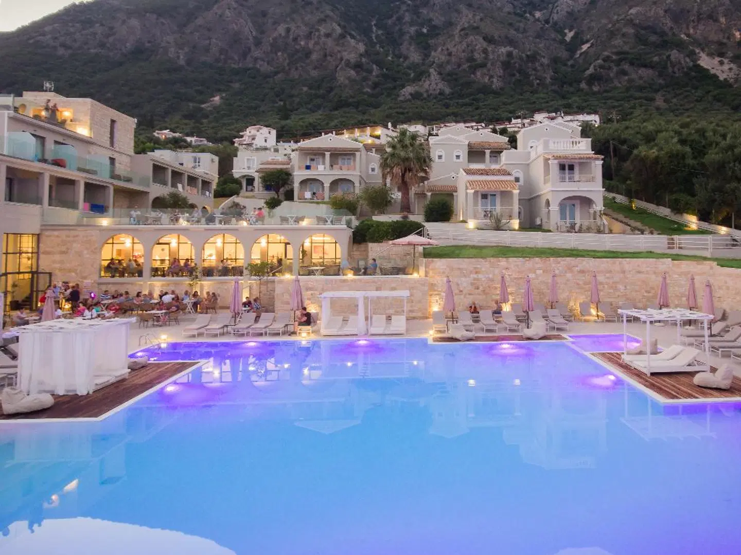 Golden Mare Barbati OUTDOOR_POOL