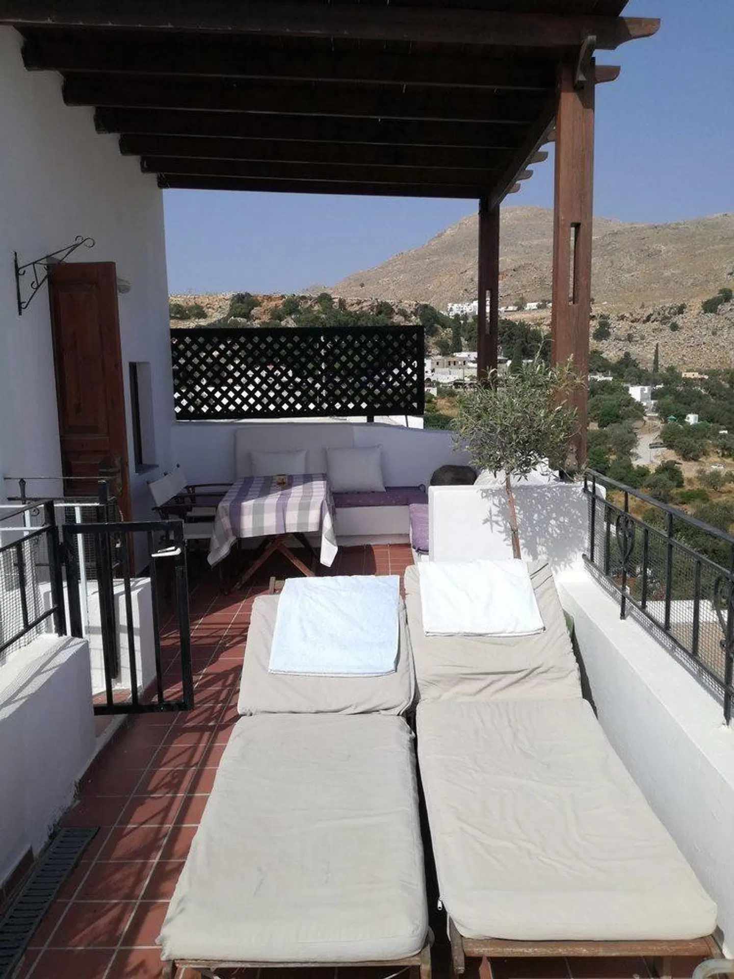 Maris Lindos, Suites and Apartments Terrasse