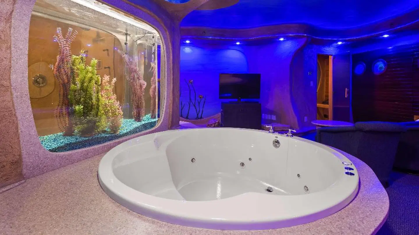 Best Western Designer Inn and Suites Badezimmer