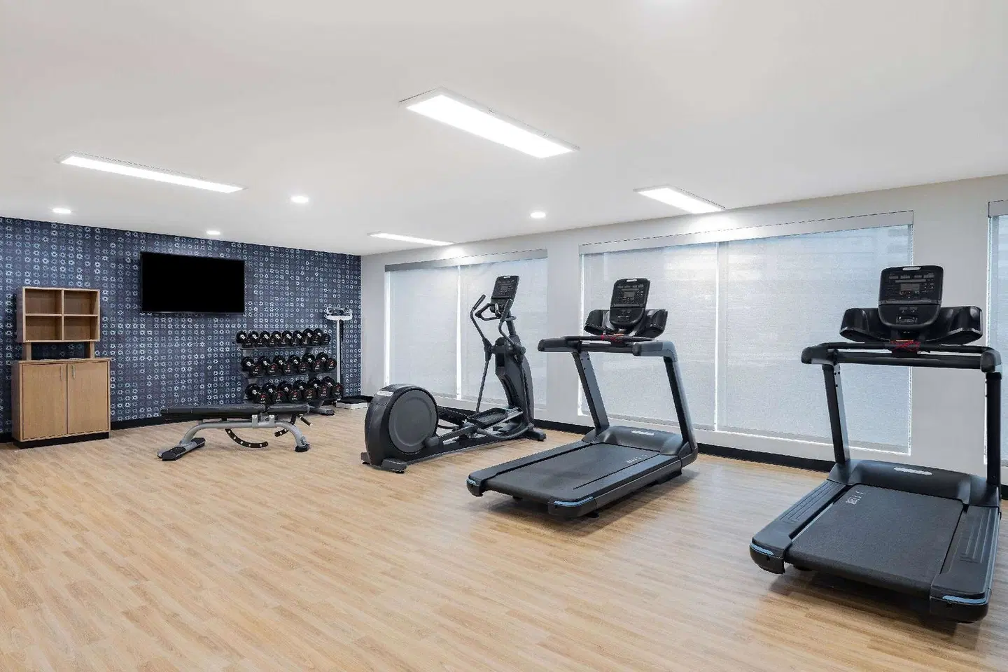 La Quinta by Wyndham Chicago O'Hare Airport SPORTS_AND_LEISURE