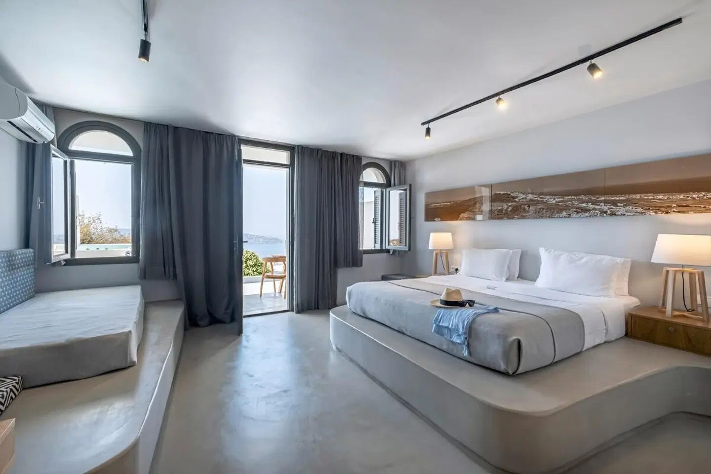 Xenones Filotera ROOM_EXAMPLE