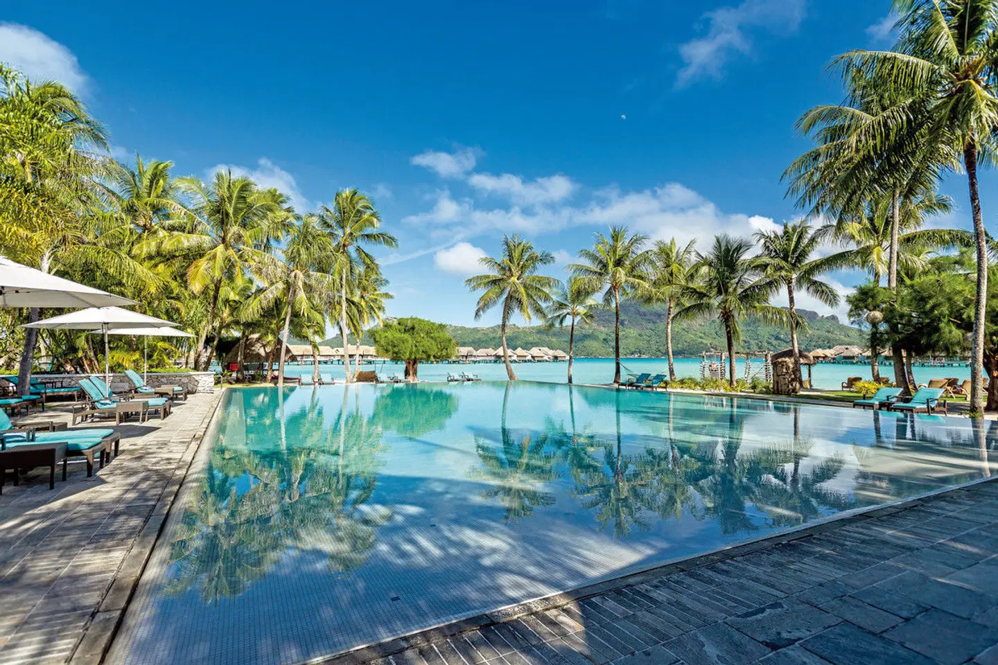 InterContinental Bora Bora Resort and Thalasso Spa OUTDOOR_POOL