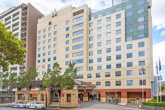 ibis Sydney Darling Harbour EXTERIOR