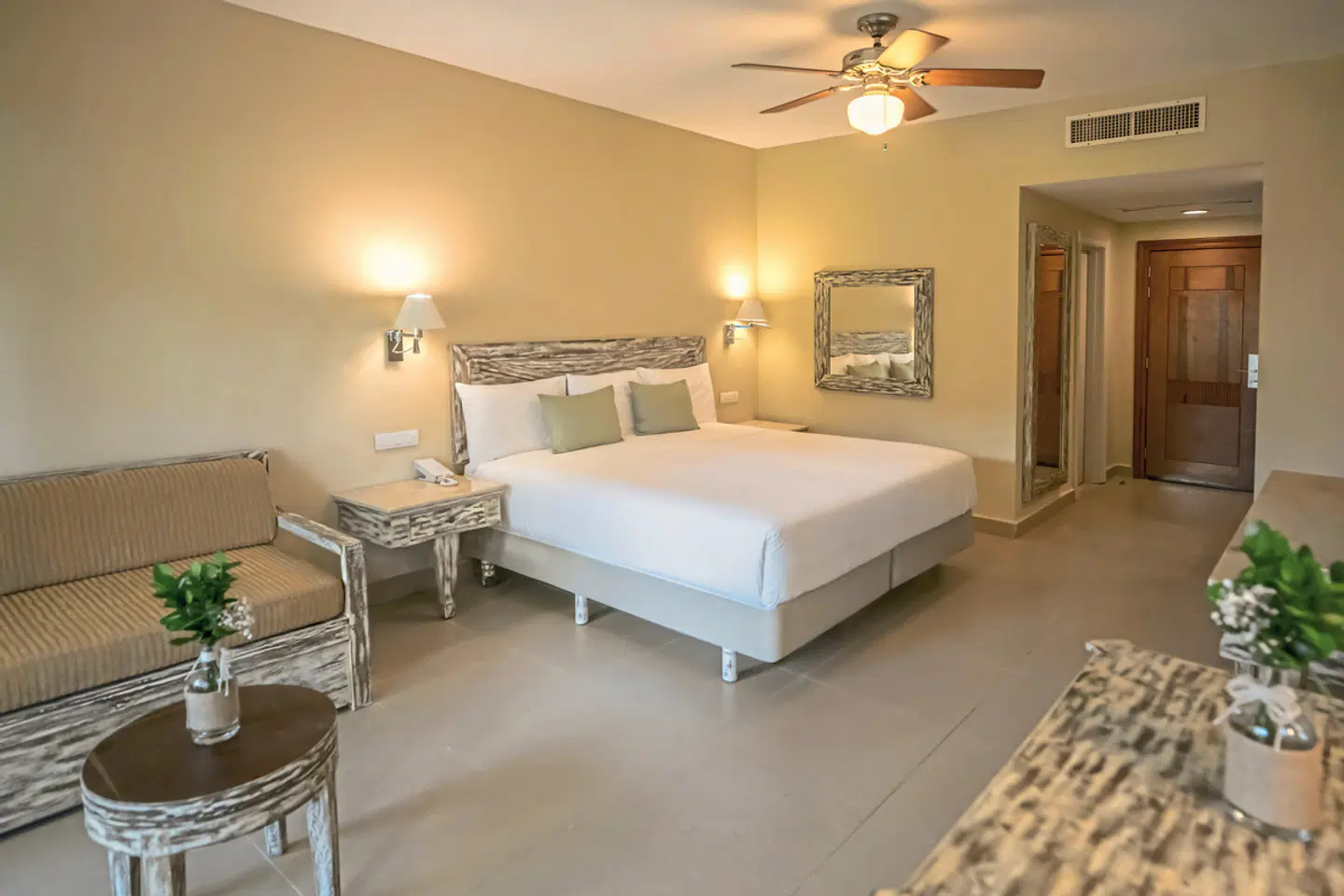 Iberostar Waves Dominicana ROOM_EXAMPLE