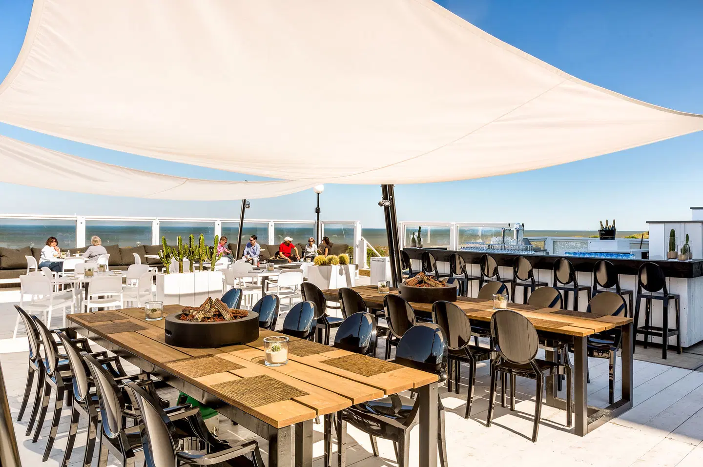 NH Atlantic Den Haag Terrasse