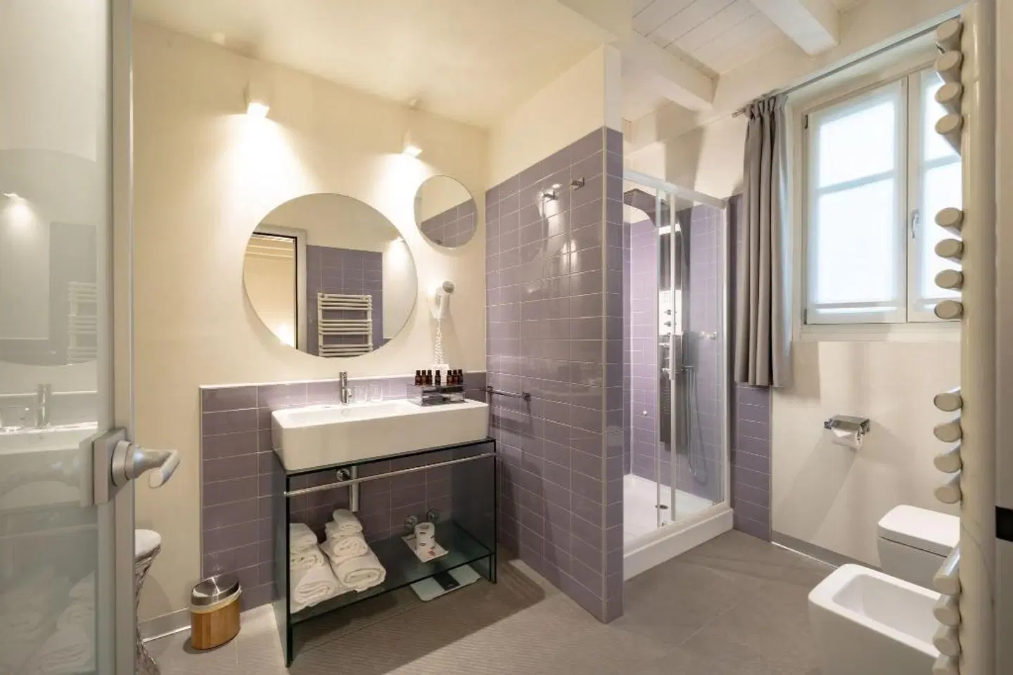 Avenue Boutique Hotel Badezimmer