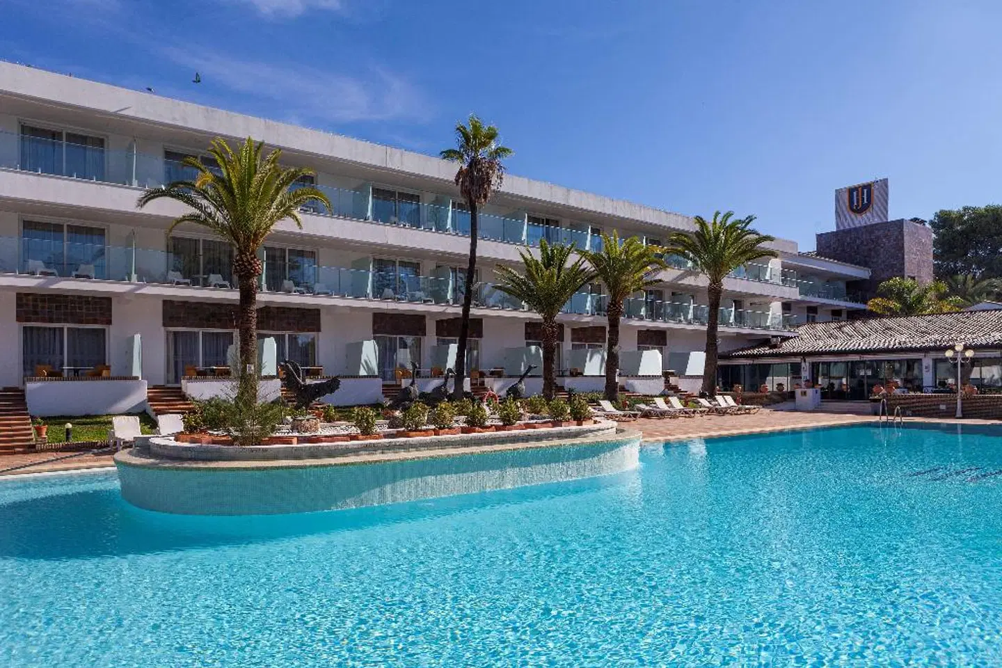 Hotel Jerez & Spa OUTDOOR_POOL