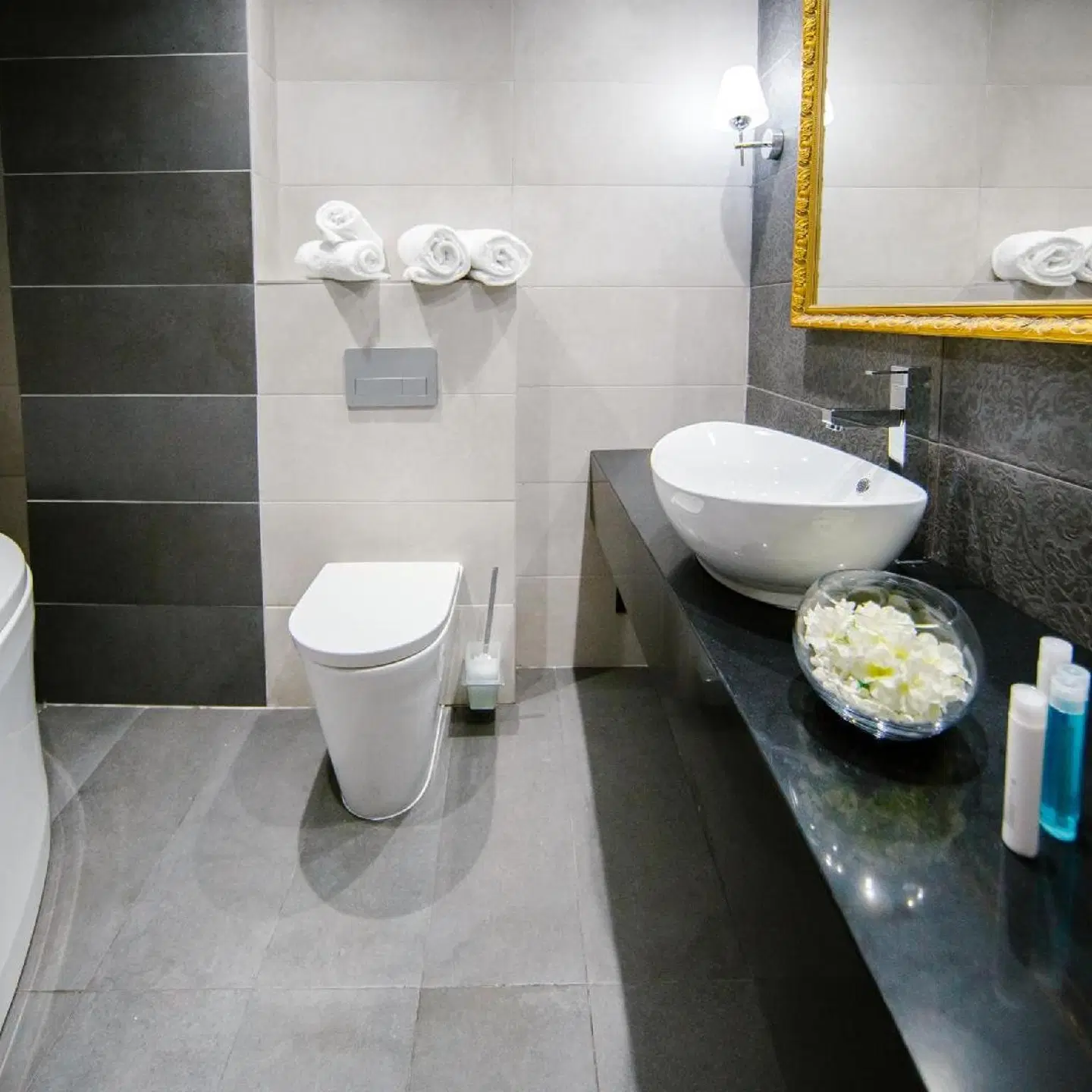 Qbic City Hotel Badezimmer