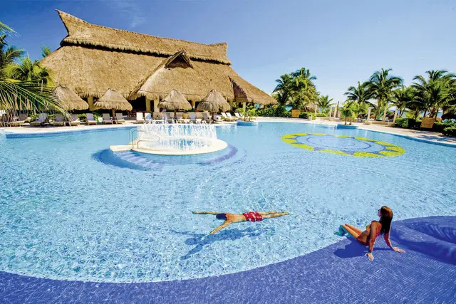 Catalonia Royal Tulum Beach & Spa Resort OUTDOOR_POOL
