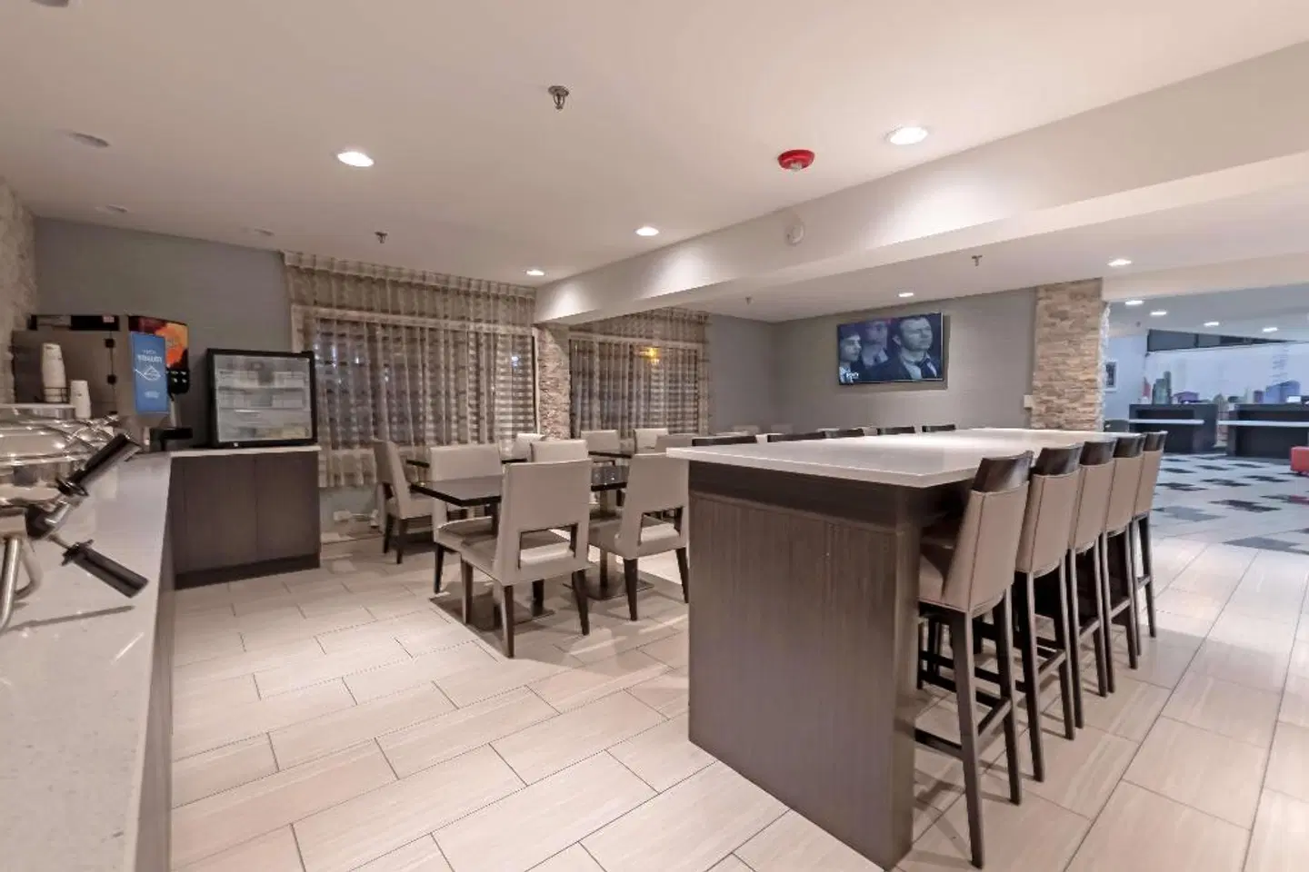 Best Western at O'Hare Bar