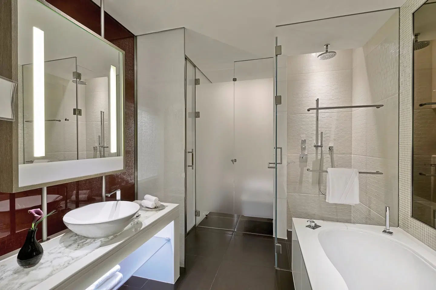 W Abu Dhabi - Yas Island Badezimmer