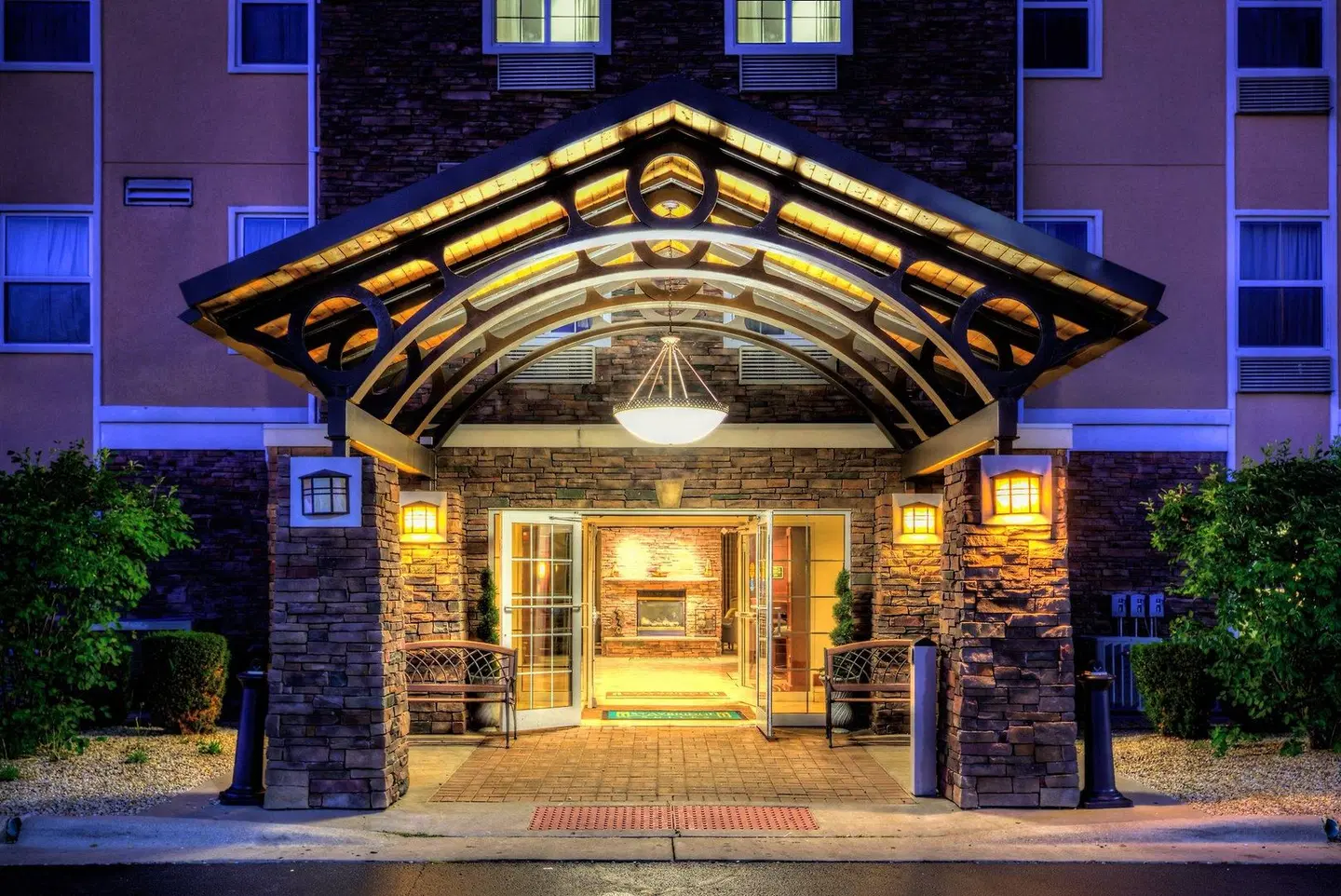 Staybridge Suites Rockford by IHG EXTERIOR