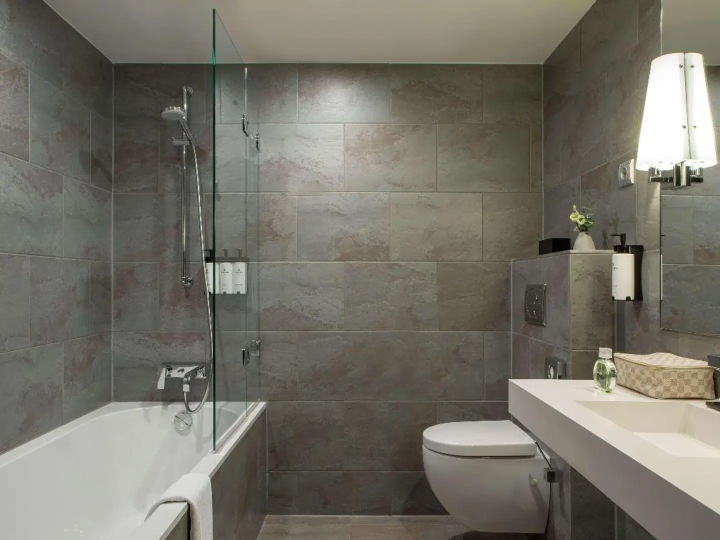 Sofitel Strasbourg Grande Ile Badezimmer