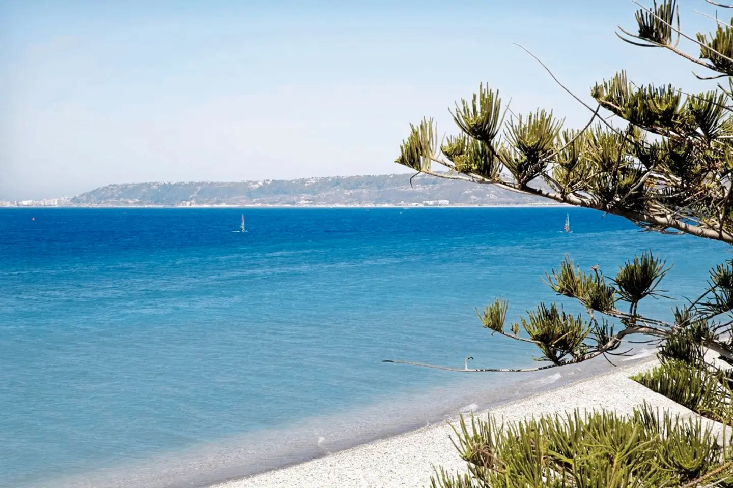 Sunshine Rhodes Strand