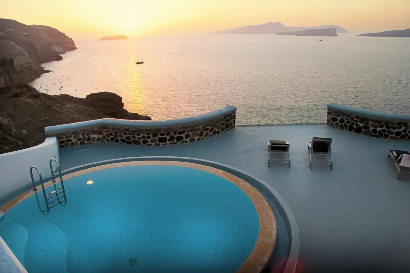 Grand Ambassador Santorini OUTDOOR_POOL