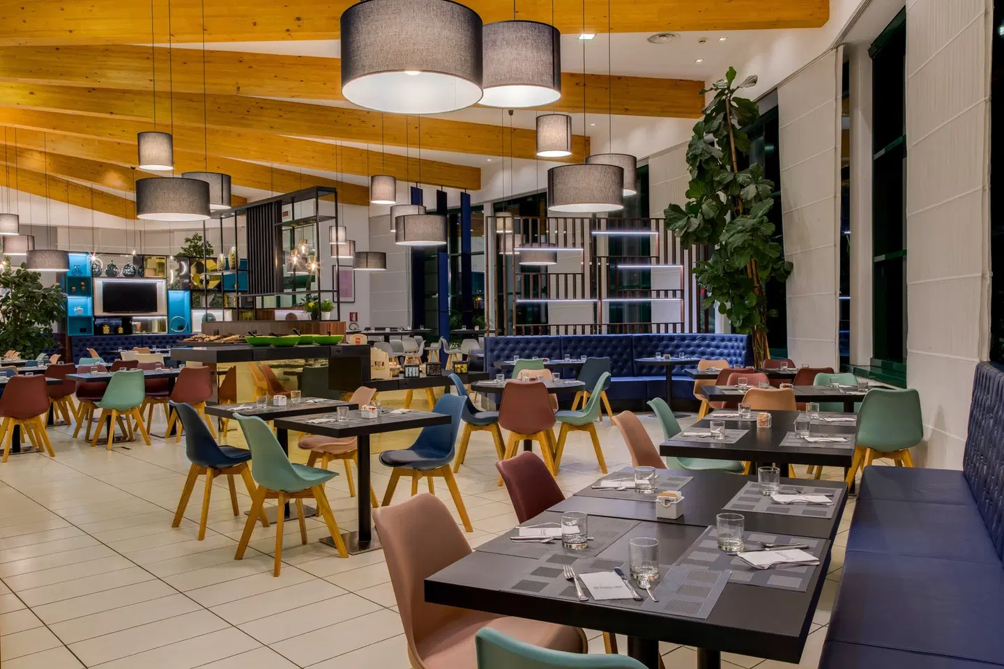 Holiday Inn Express Bologna Fiera Restaurant