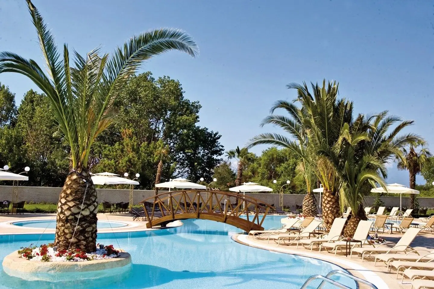 Mediterranean Princess OUTDOOR_POOL
