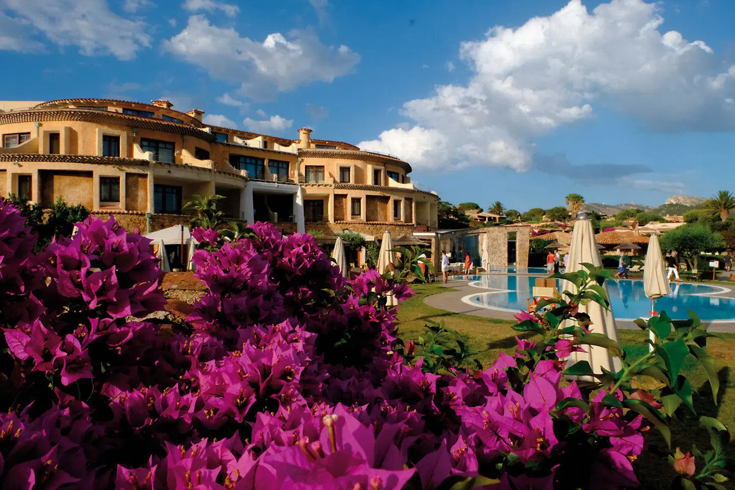 Hotel Resort & SPA Baia Caddinas EXTERIOR