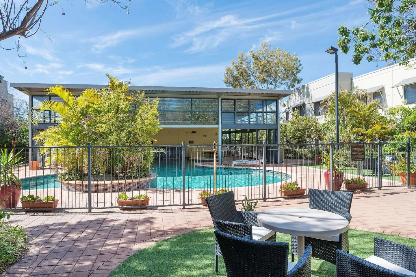Rydges Kalgoorlie Resort and Spa EXTERIOR