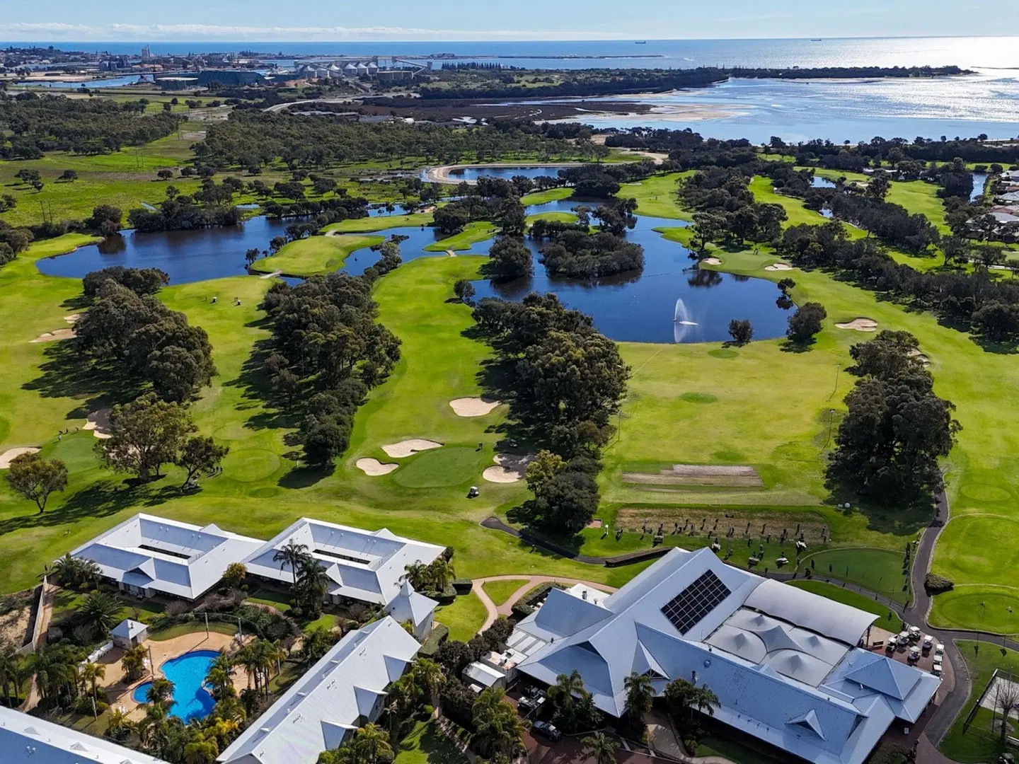 Mercure Bunbury Sanctuary Golf Resort LANDSCAPE