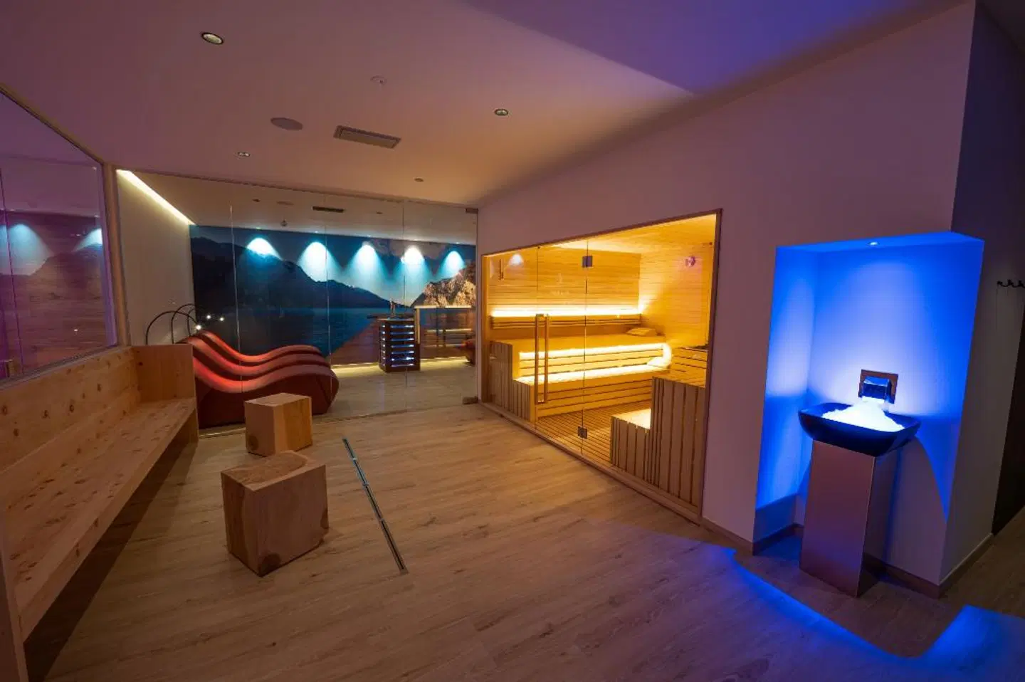 Mirage ROOM_EXAMPLE