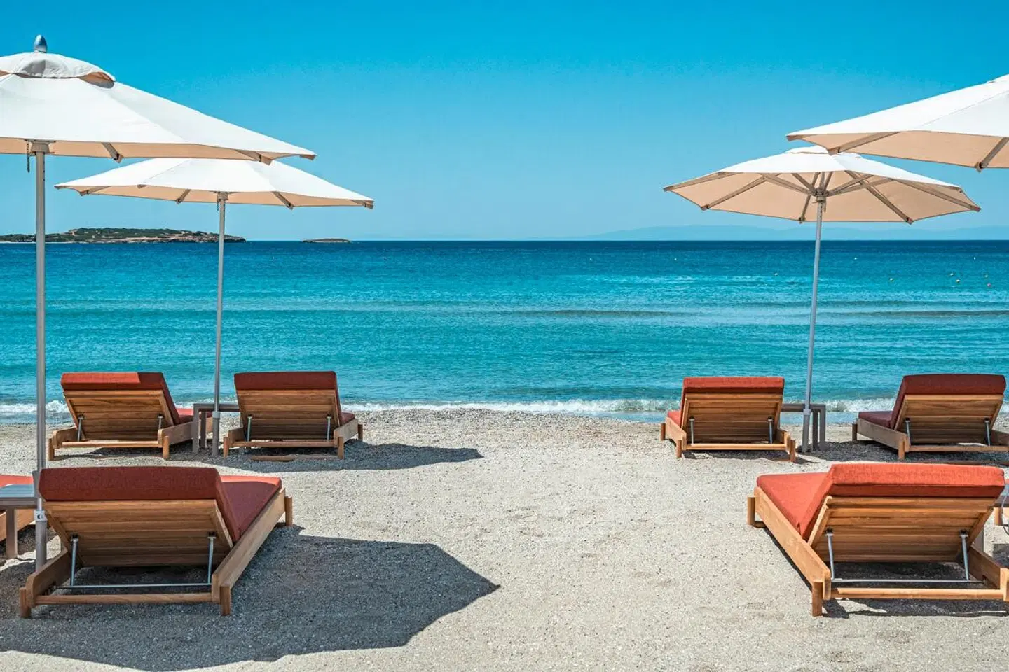 91 Athens Riviera, The Resort Strand