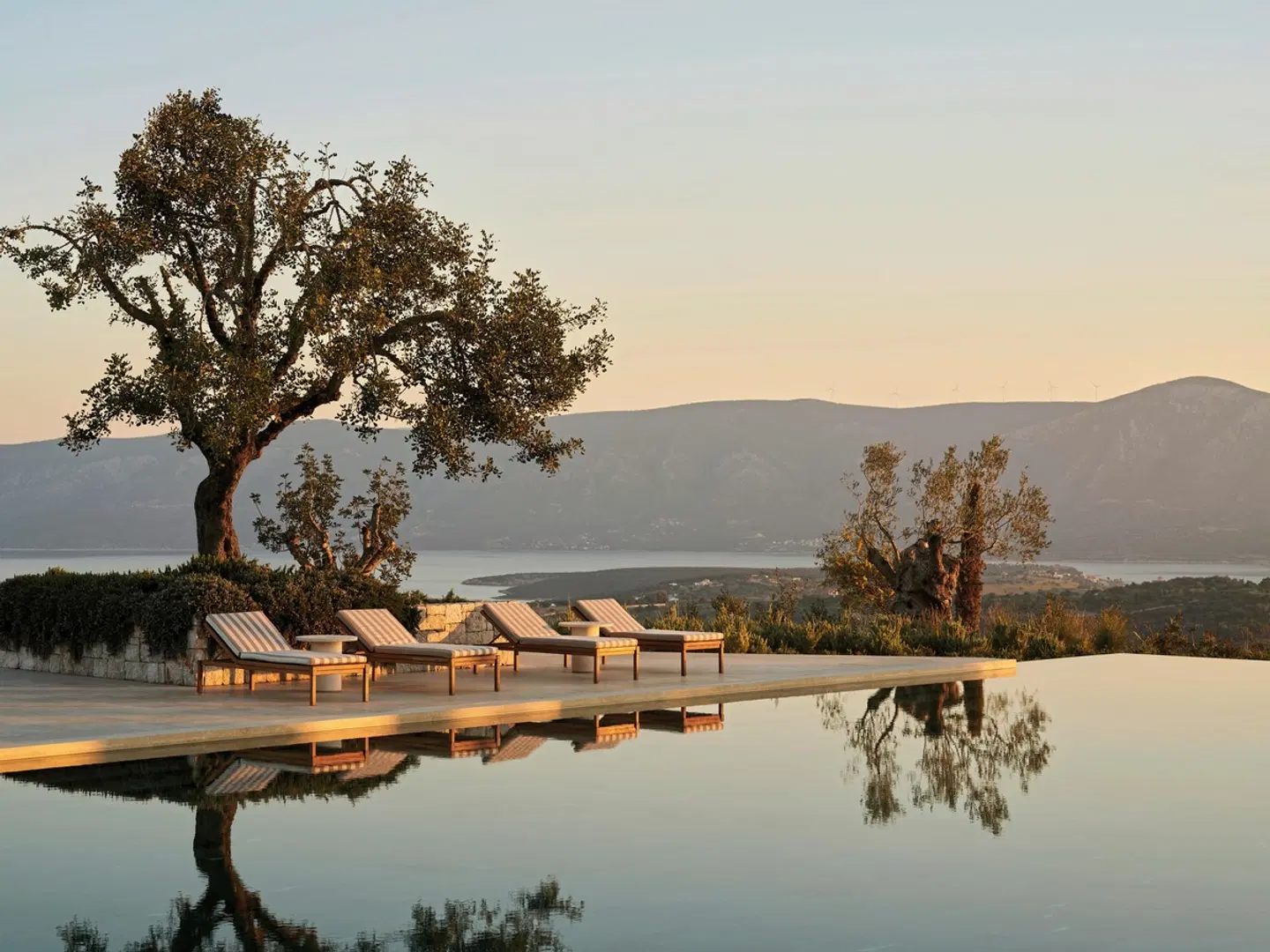Amanzoe OUTDOOR_POOL
