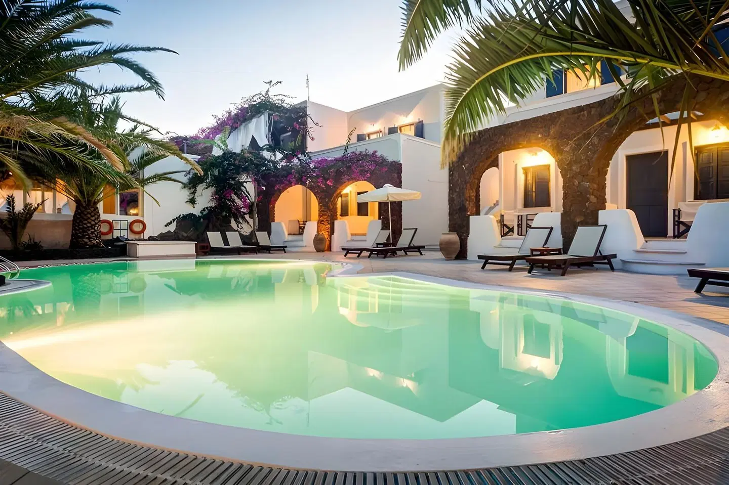Arion Bay OUTDOOR_POOL