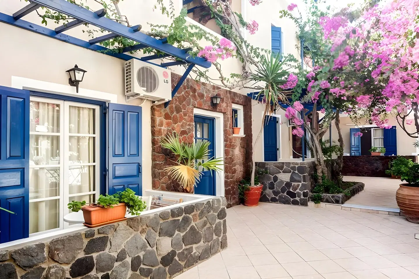 Arion Bay EXTERIOR