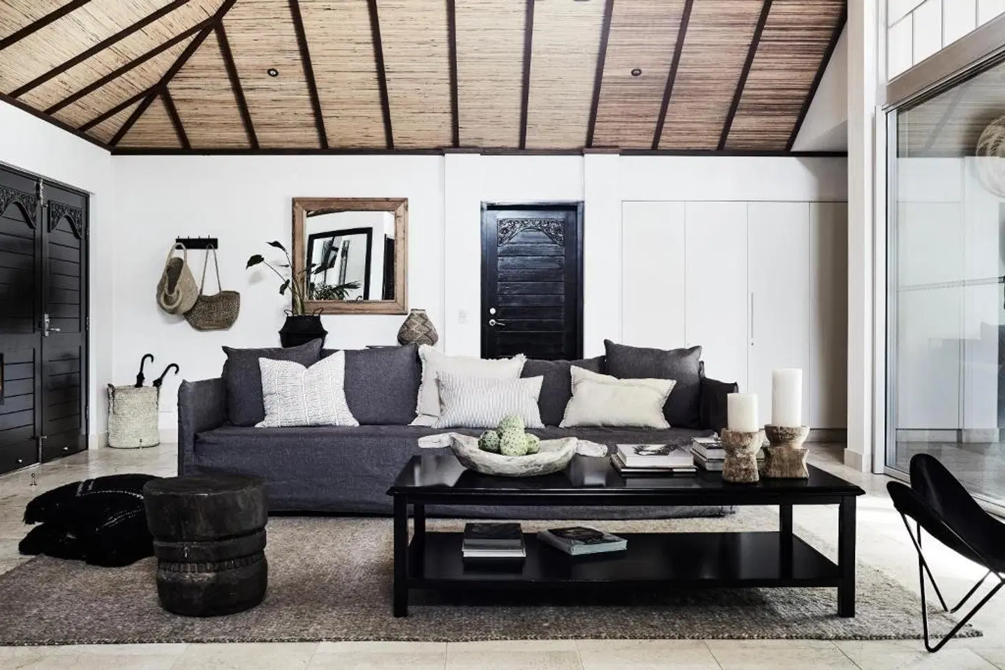 The Villas of Byron LOUNGE_LOBBY