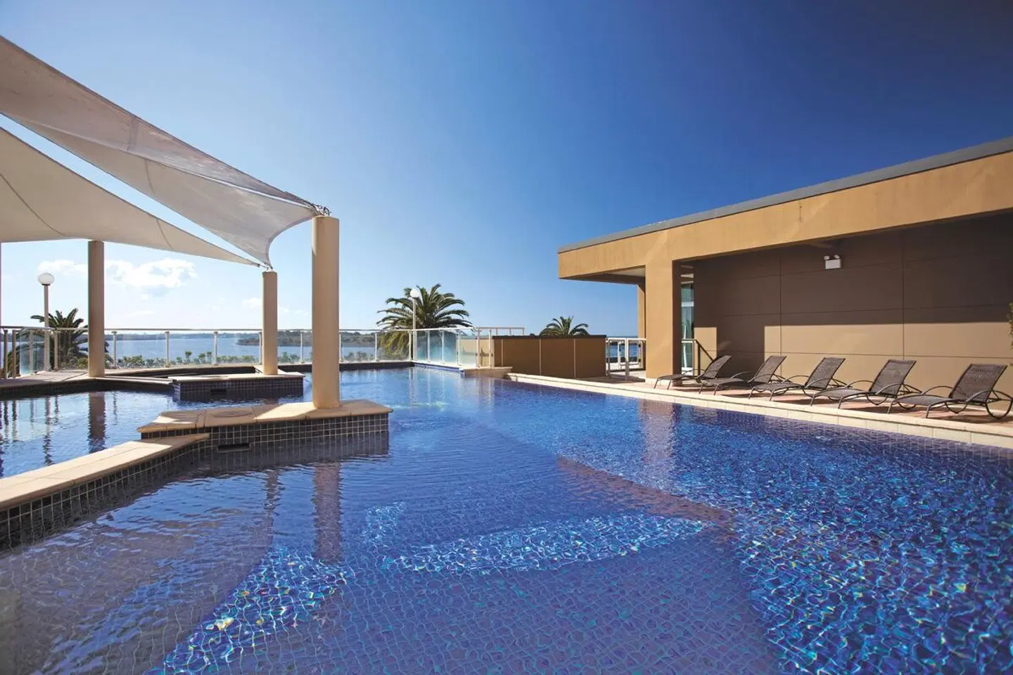 Rydges Port Macquarie OUTDOOR_POOL