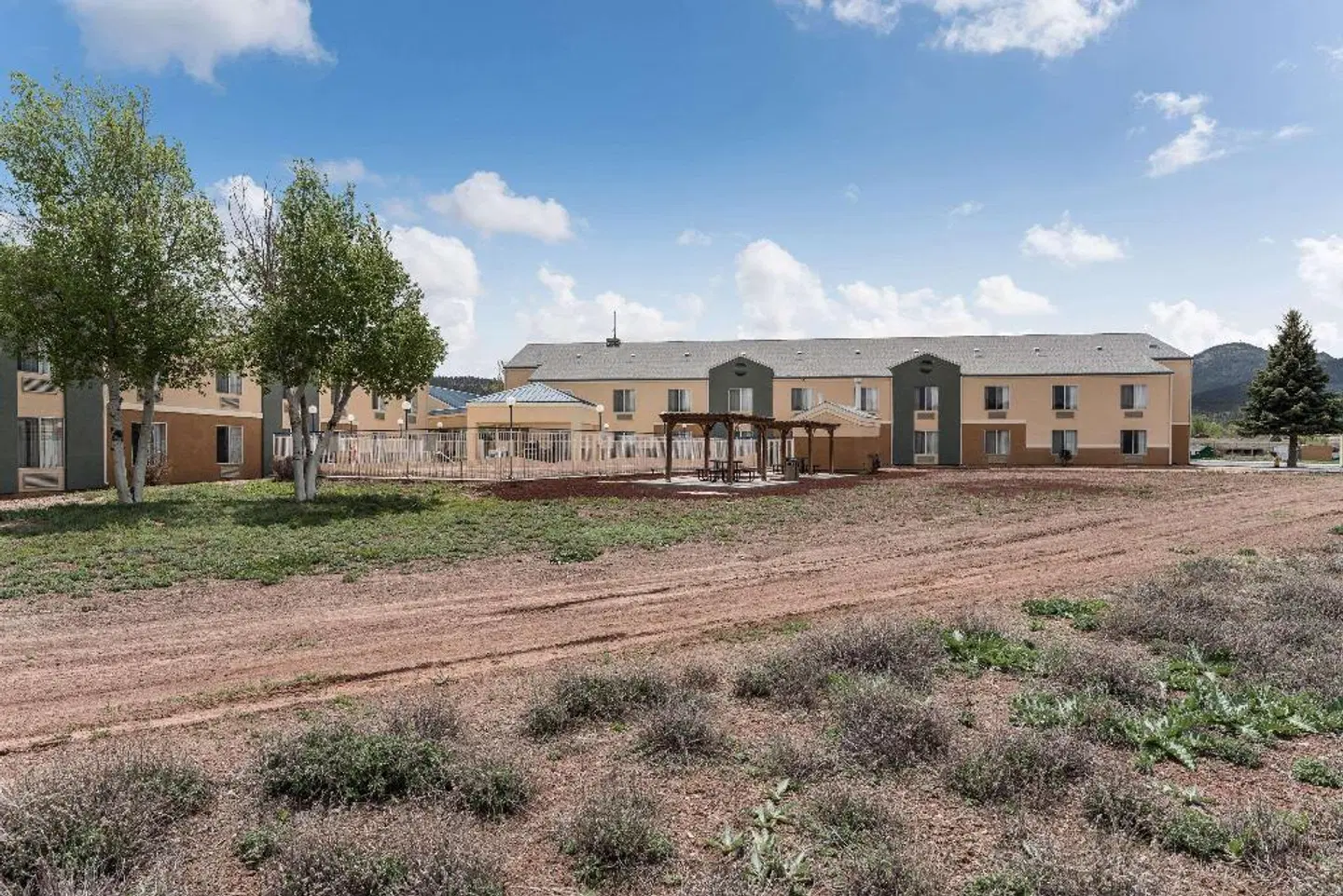 Grand Canyon Quality Inn EXTERIOR