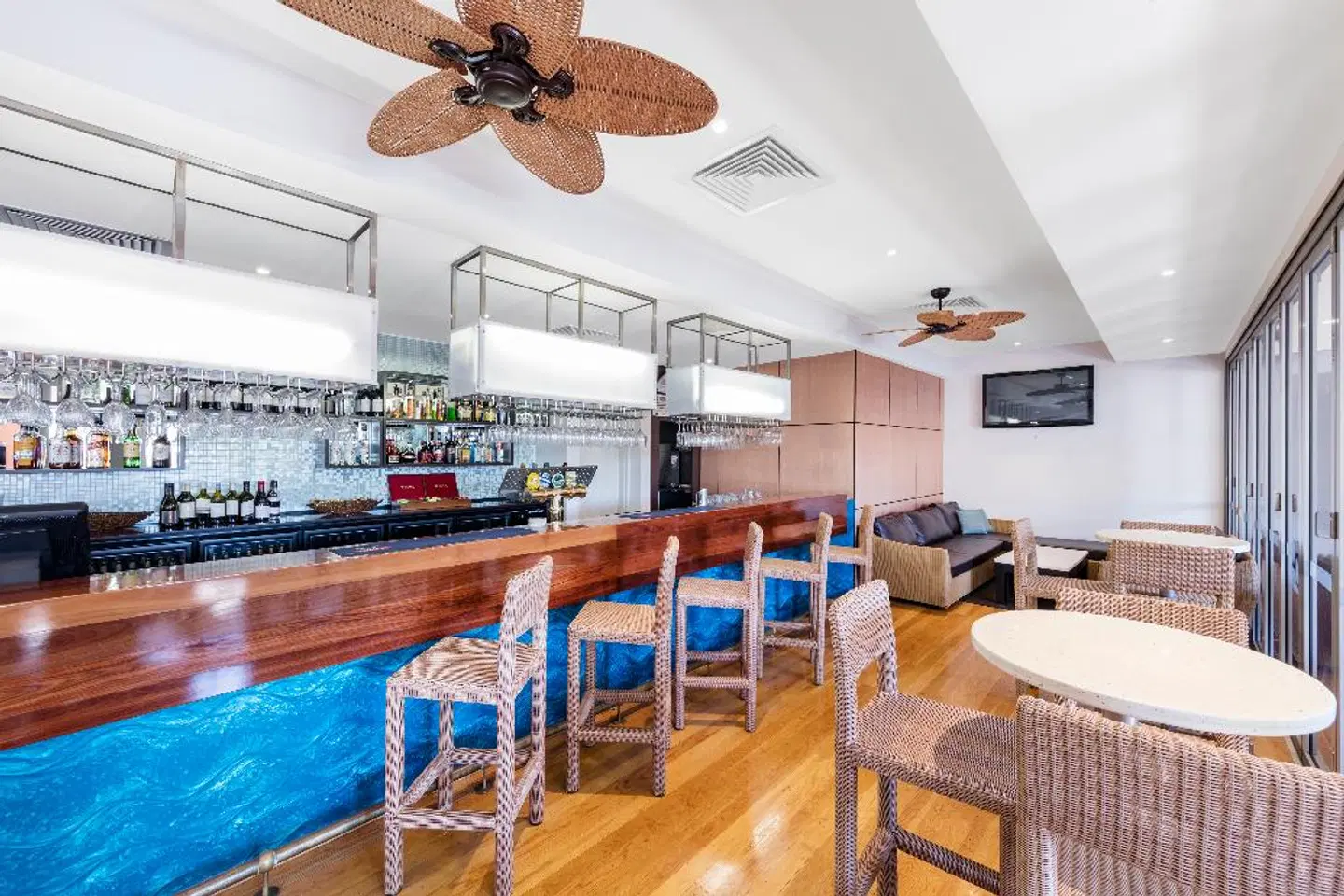 Oaks Broome Hotel Bar
